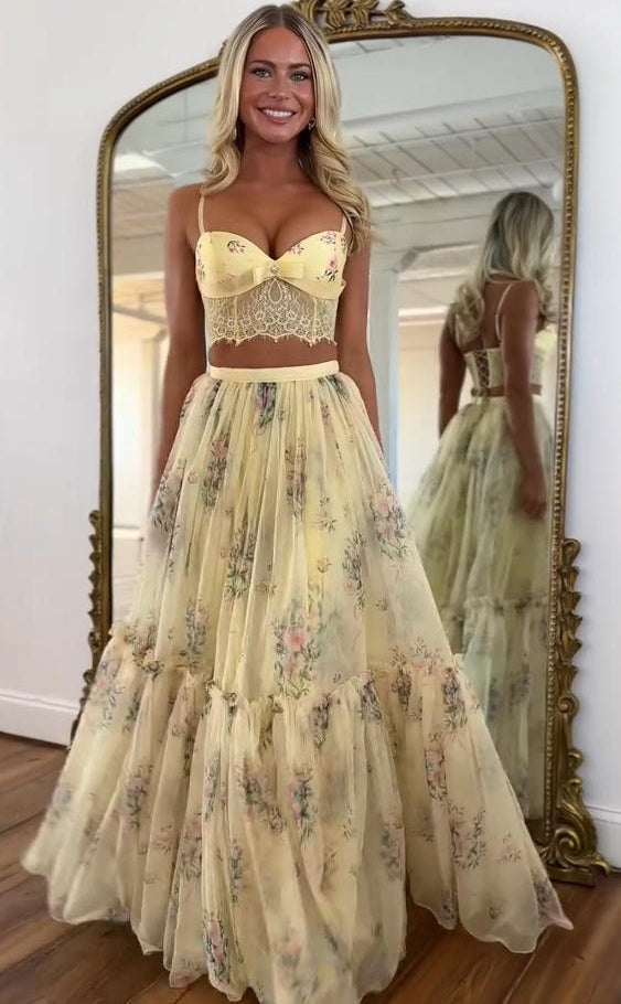 Conjunto Falda Floral Amarillo Pálido | Camila Lopez