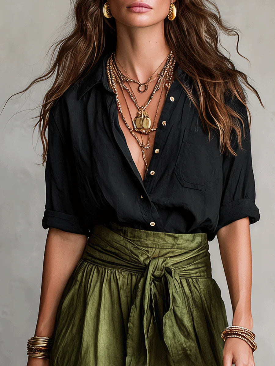 Conjunto Camisa Negra y Falda Midi Verde Oliva | Camila Lopez